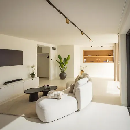 Portwin Luxury شقة كنوك هايست